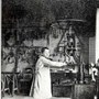 Un bambino al lavoro nella falegnameria, nella colonia scuola Antonio Marro [Guicciardi, 1922]