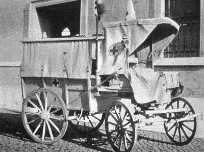 Carro ambulanza utilizzato dalla Croce Rossa a partire dal 1900 nelle campagne antimalariche dell'Agro Romano [Corbellini, Merzagora, 1998, p.57]