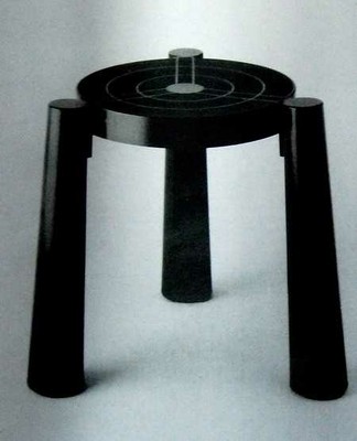 Tavello, Kartell 1987 [Morozzi, 1993, p.36]