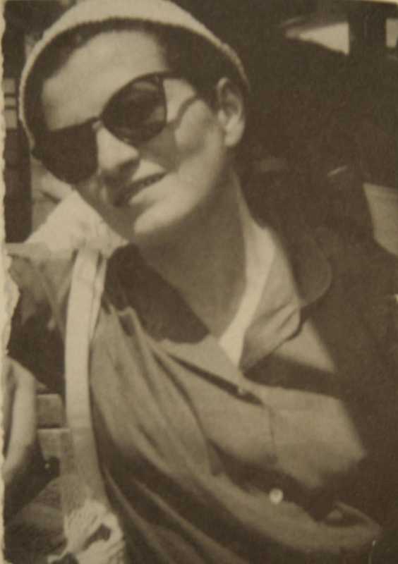 Luciana a circa 30 anni [Nissim Momigliano, 2007, p. 104]