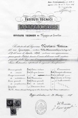 Licenza fisico-matematica di Notari Vittoria, Istituto tecnico, Reggio Emilia (2), [Archivio sorico dell'Università  di Bologna].