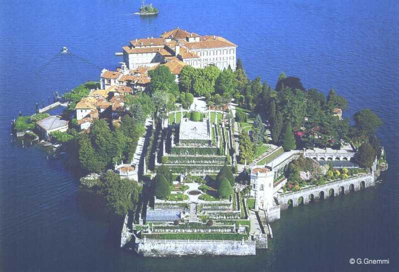 Palazzo Grillo Borromeo Arese sull'Isola Bella nel Lago Maggiore. 