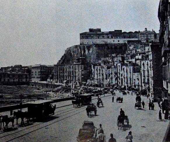 Veduta di Napoli [Galasso, Picone, Petrusa, del Pesco, 1981]